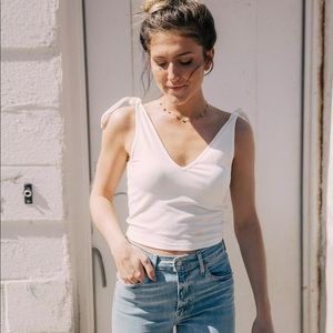 Cropped V-Neck Tank Top